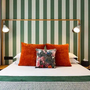 Hotell Edmond W Part-dieu, Lyon